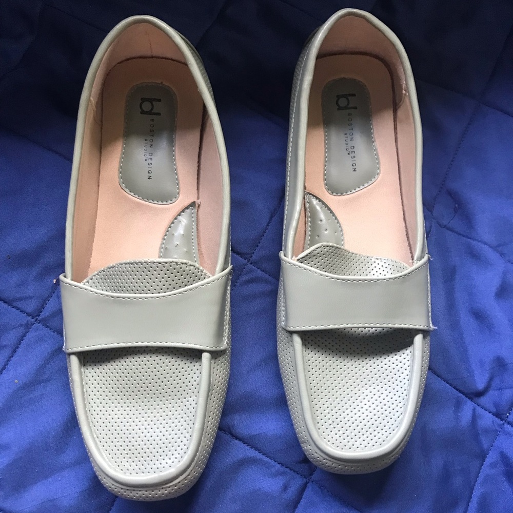 Boston Design Shoes - Picture 2 of 4